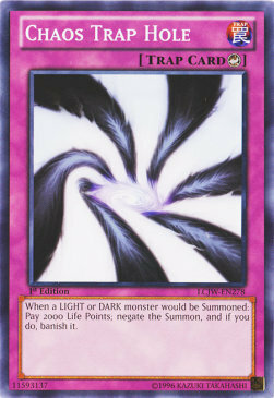 Chaos Trap Hole Card Front